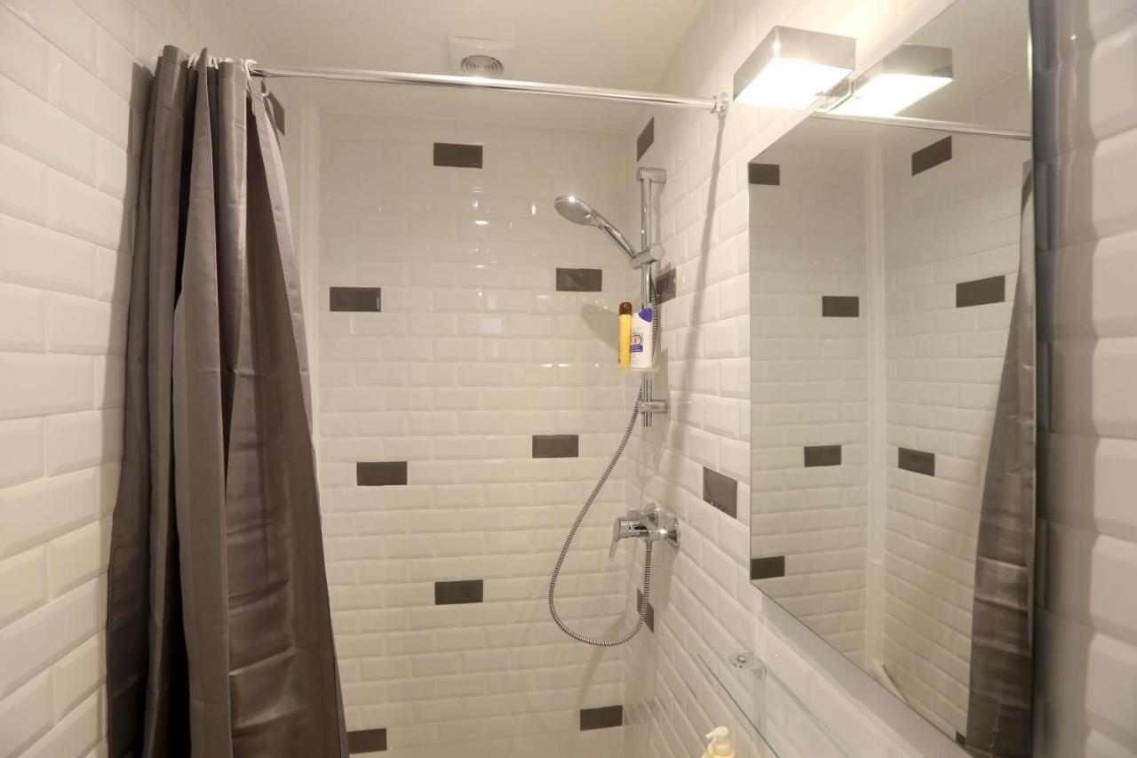 Renovated Studio For 2 Apartment Paris Exterior photo